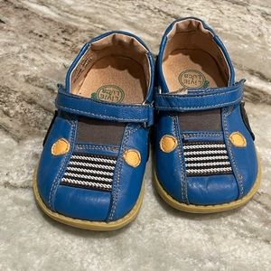 Livie & Luca blue cars shoes soft leather toddler size 7 seven
